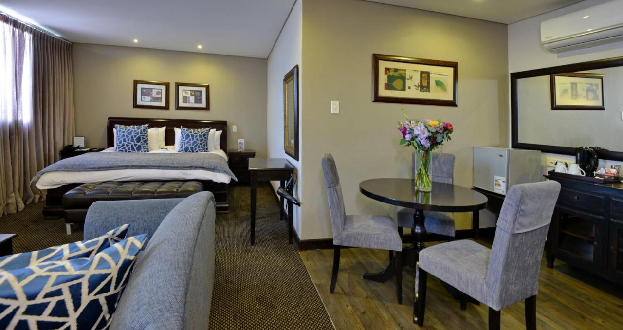 Anew Hotel Witbank Emalahleni Kültér fotó