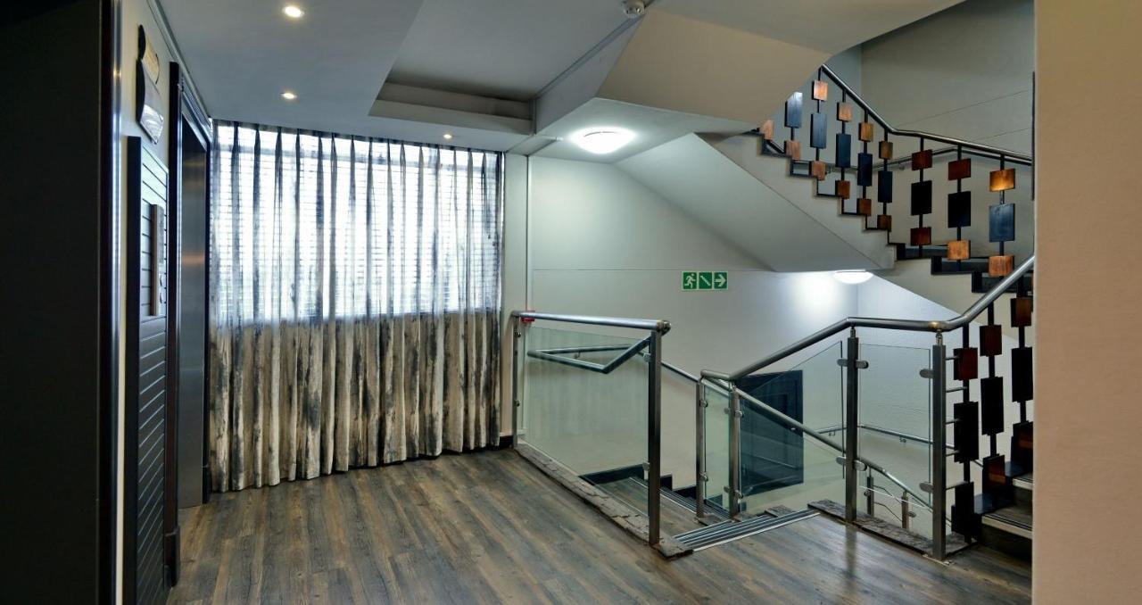 Anew Hotel Witbank Emalahleni Kültér fotó